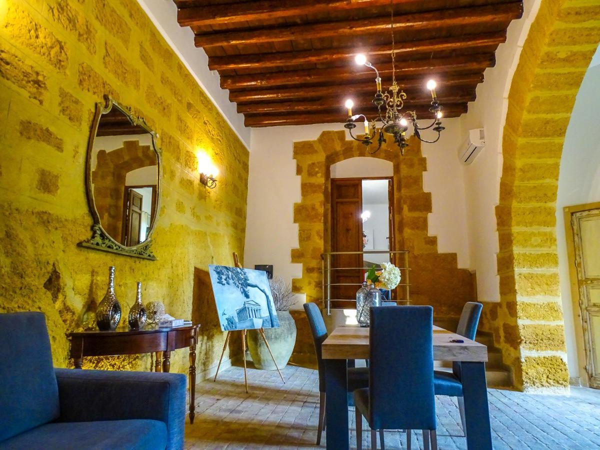 Villa La Lumia B&B Suites & Apartments Agrigento Eksteriør bilde